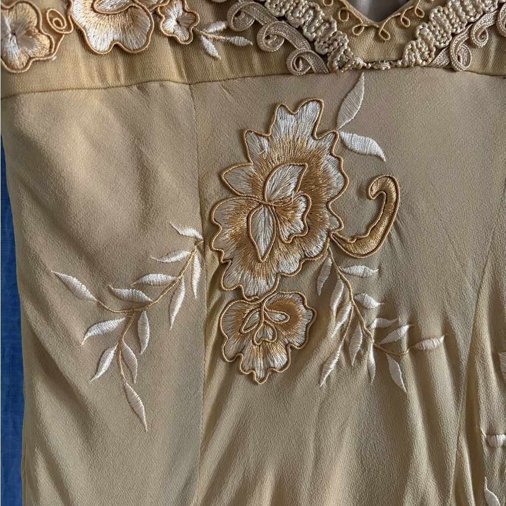 Sue Wong Y2K Vintage Gold Floral Embroidered Mini Cocktail Dress - Size 6 - Picture 5 of 6